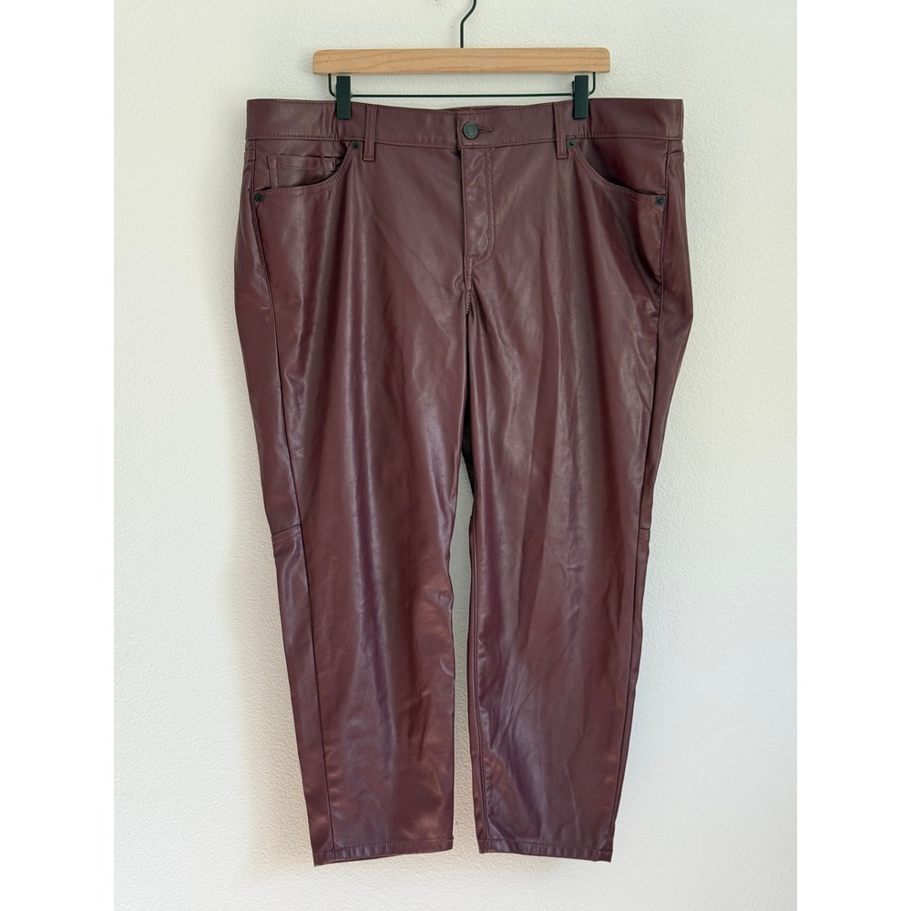 Torrid Faux Leather Pants 20S Burgundy Maroon Edgy Chic Tapered Ankle